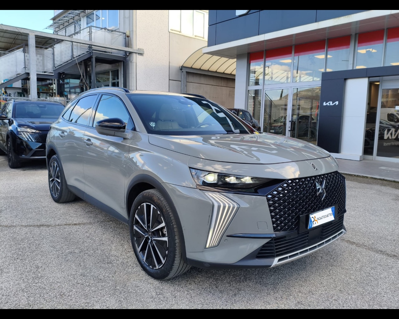 Foto DS DS7 1.5 bluehdi Etoile 130cv auto N1