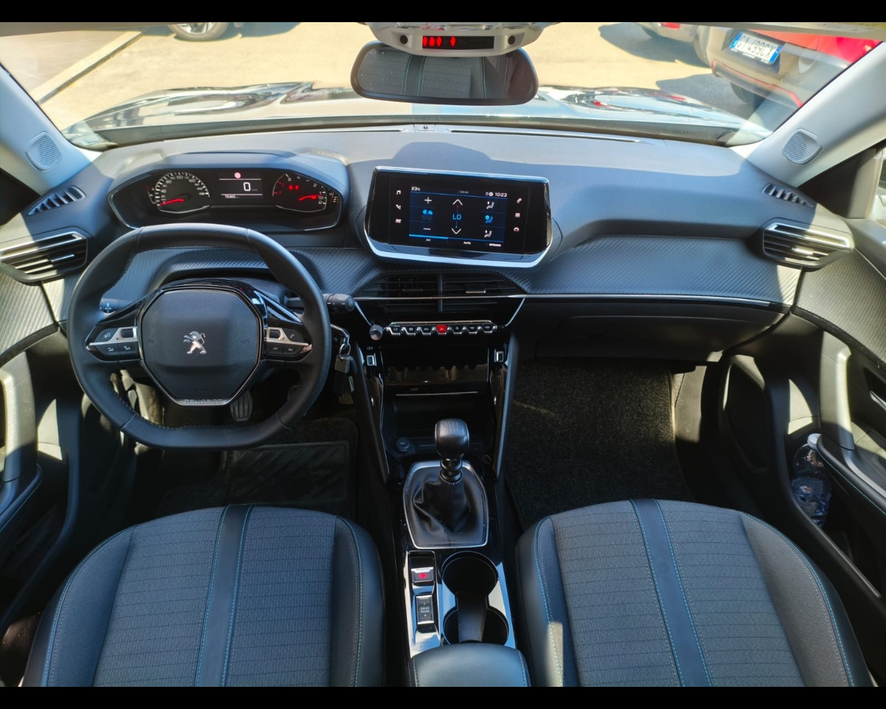 Foto PEUGEOT 2008 1.5 bluehdi Allure s&s 110cv