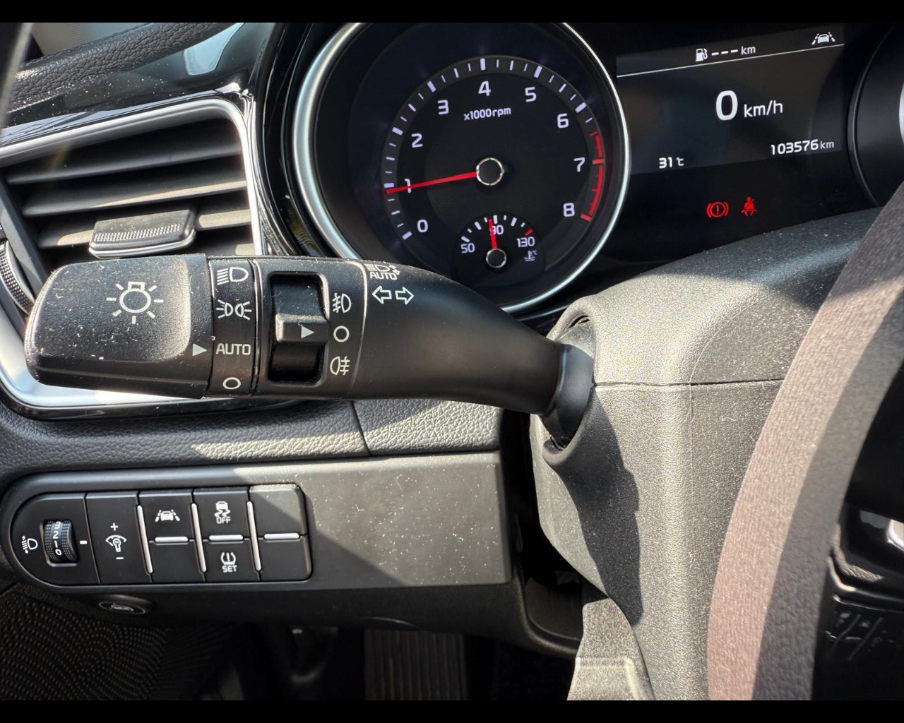 Foto KIA XCeed 1.0 t-gdi Business Gpl 117cv