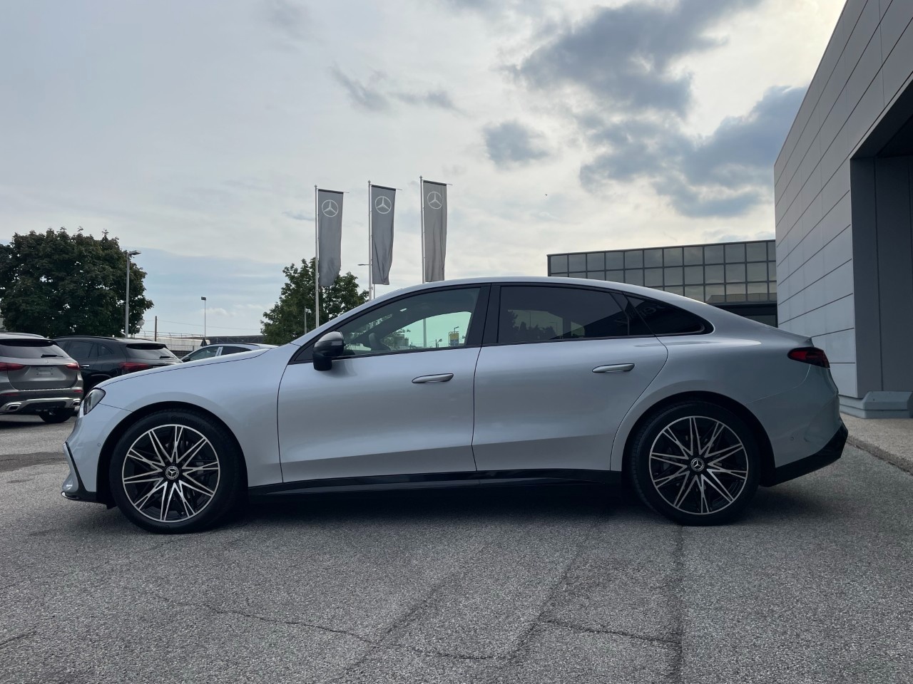 Mercedes Classe C Elettrica C 400 4MATIC con tecnologia EQ ADVANCED PLUS - 4