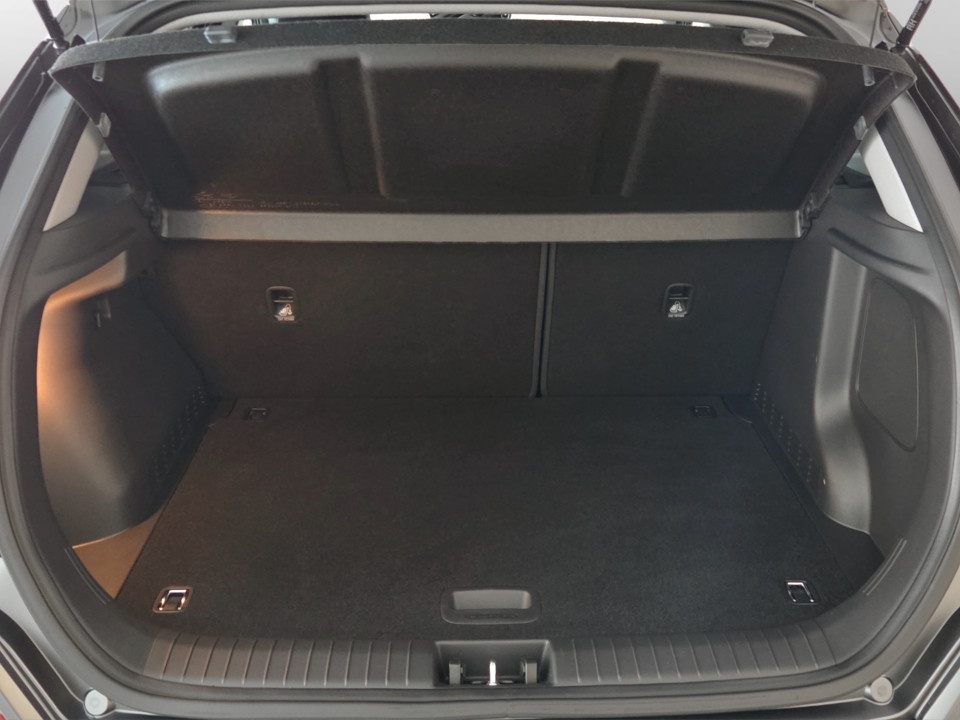 HYUNDAI Kona 1.6 crdi Exellence Premium Pack 4wd 136cv dct Diesel usato - 18