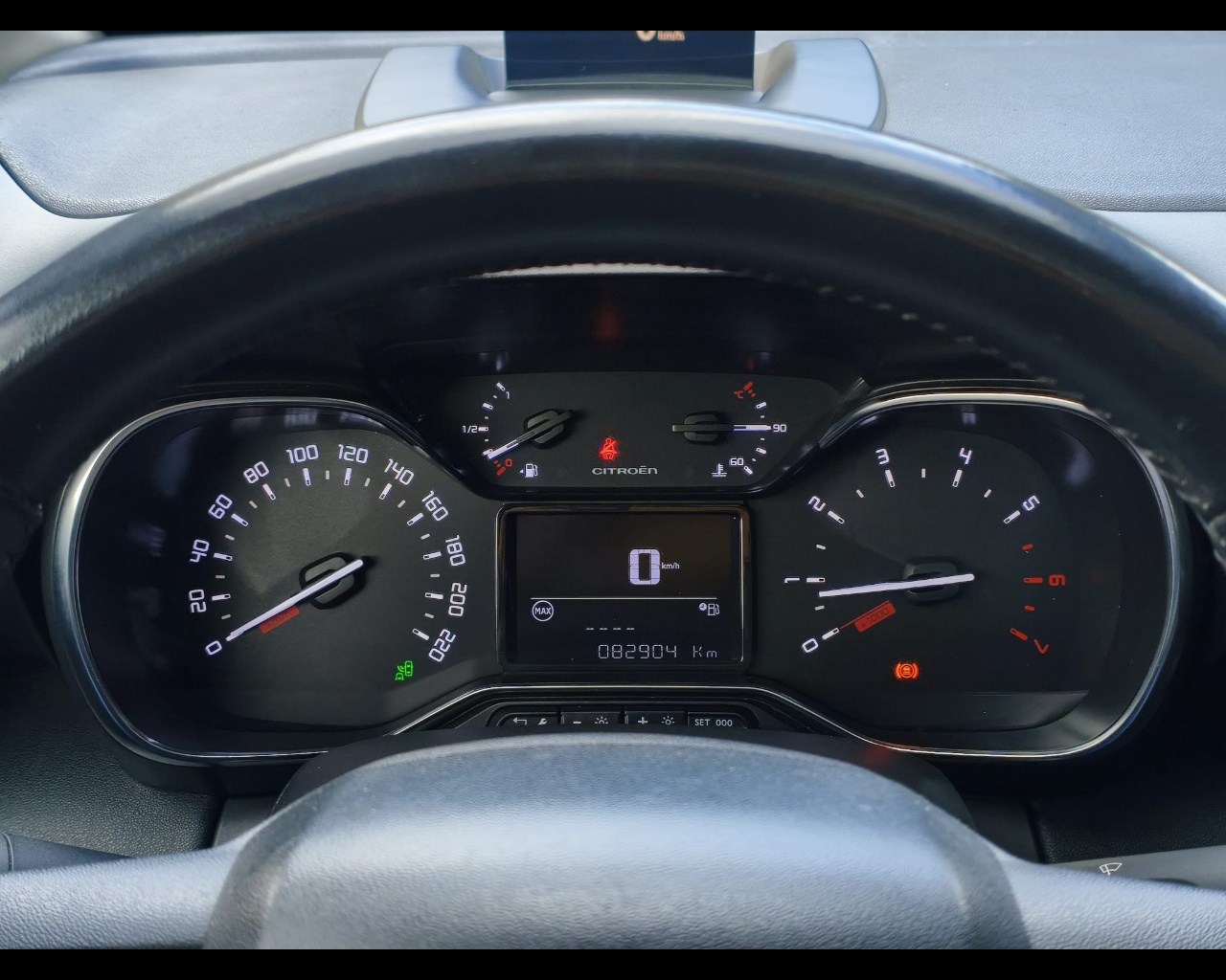 Foto CITROEN C3 Aircross 1.2 puretech Shine s&s 130cv