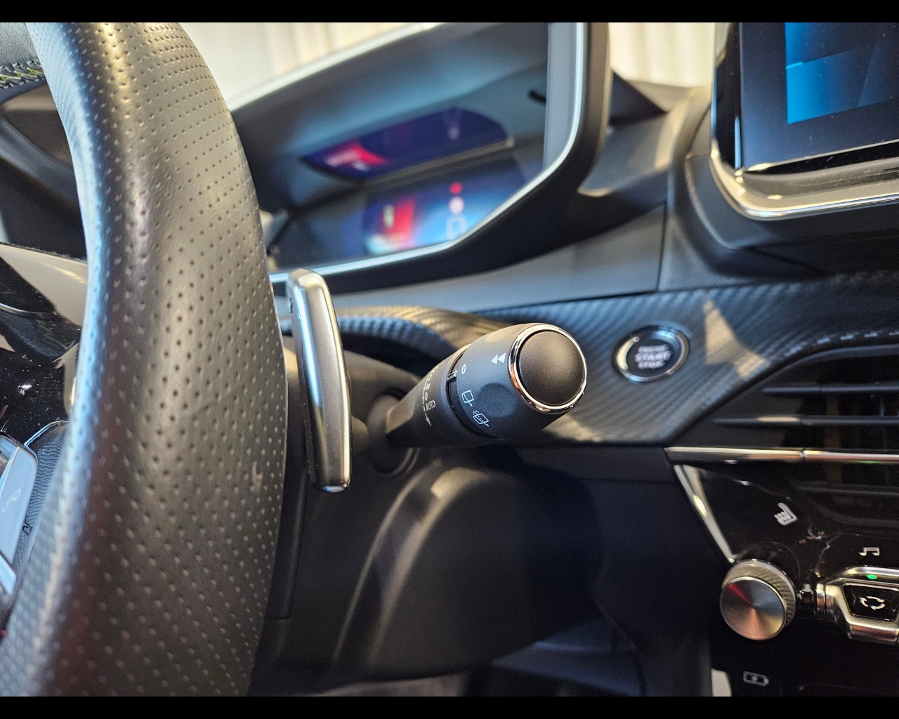 PEUGEOT 208 1.2 puretech GT Pack s&s 100cv eat8 Benzina Usato - 13