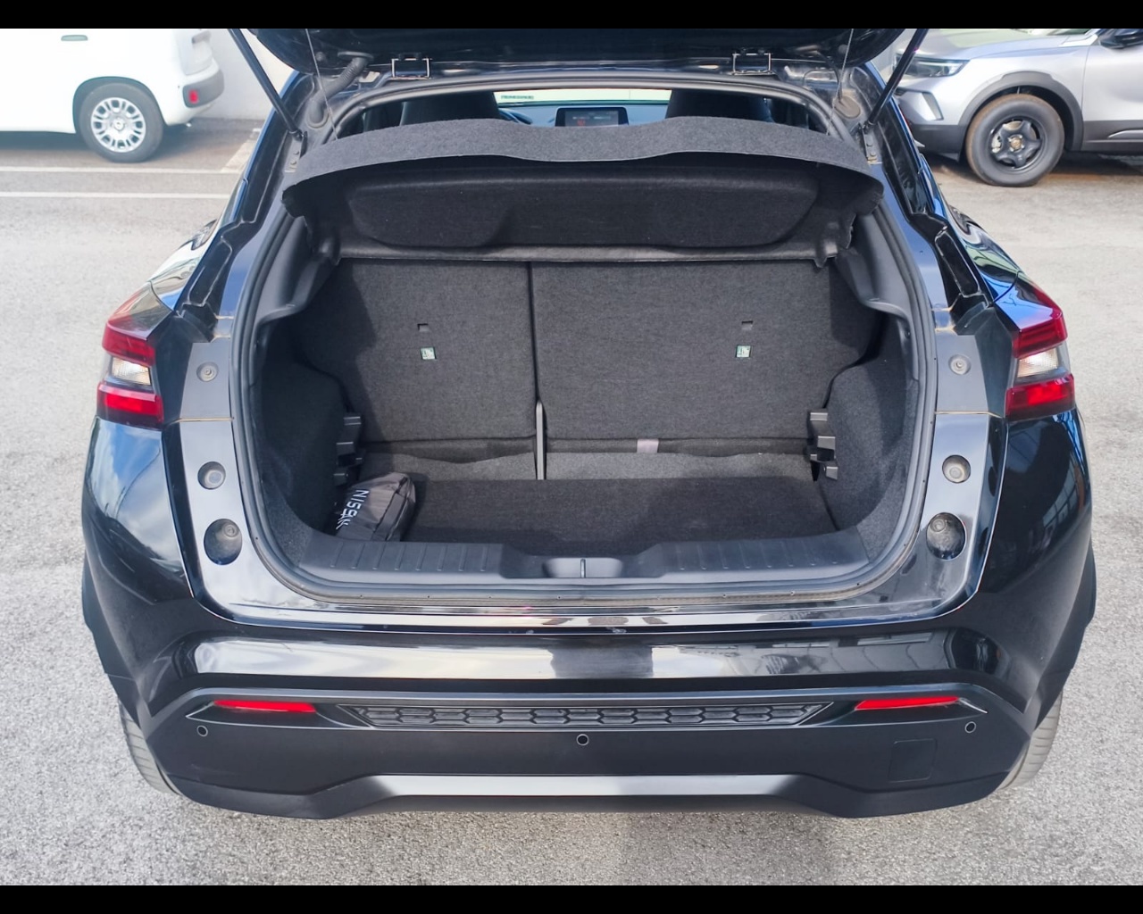 Foto NISSAN Juke 1.0 dig-t N-Connecta 114cv