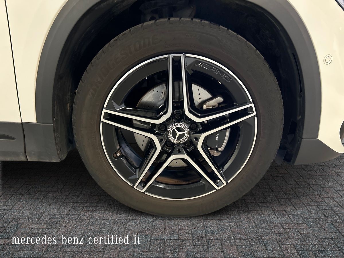 Mercedes GLA GLA 180 D Premium 8G-DCT - 17