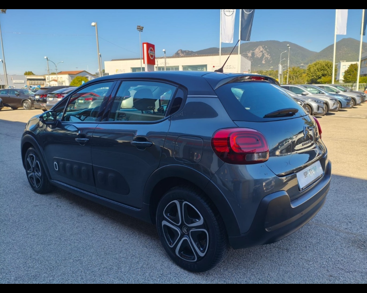Foto CITROEN C3 1.6 bluehdi Shine s&s 75cv
