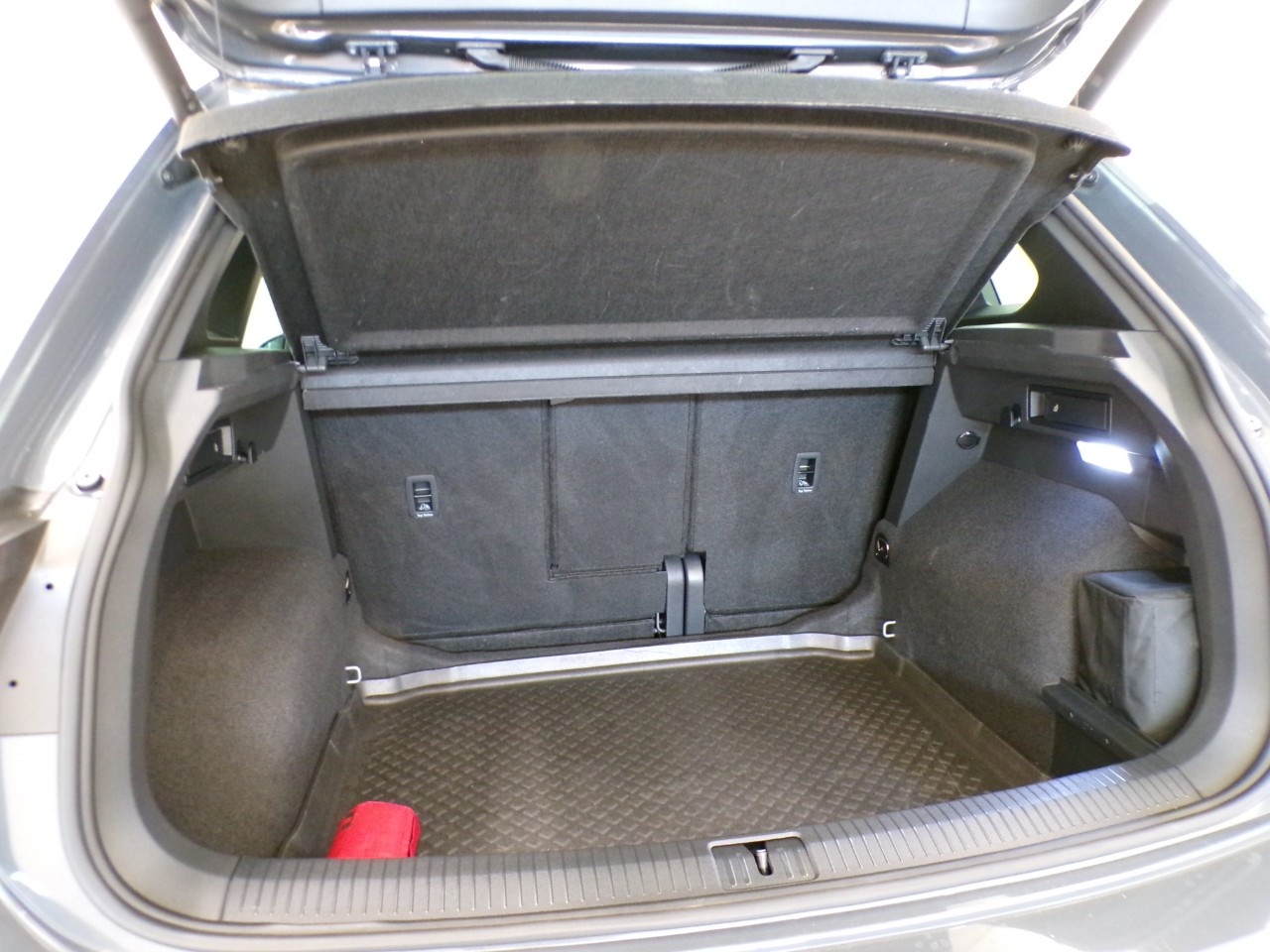Volkswagen Tiguan Tiguan 1.5 TSI ACT 150cv R-Line DSG - 9