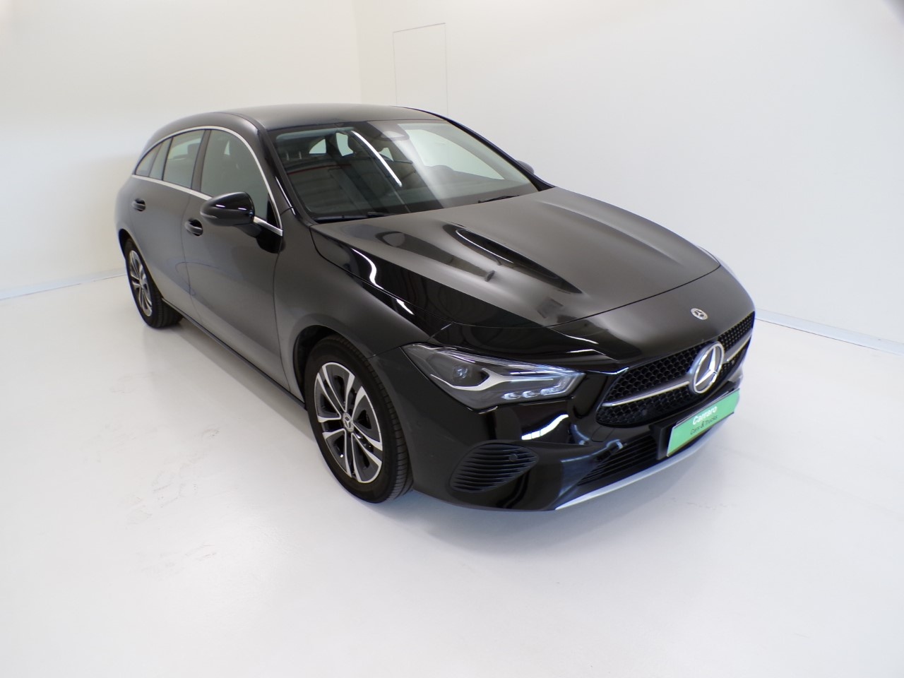 Mercedes  CLA Shooting Brake 180 D Advanced 8G-DCT - 3