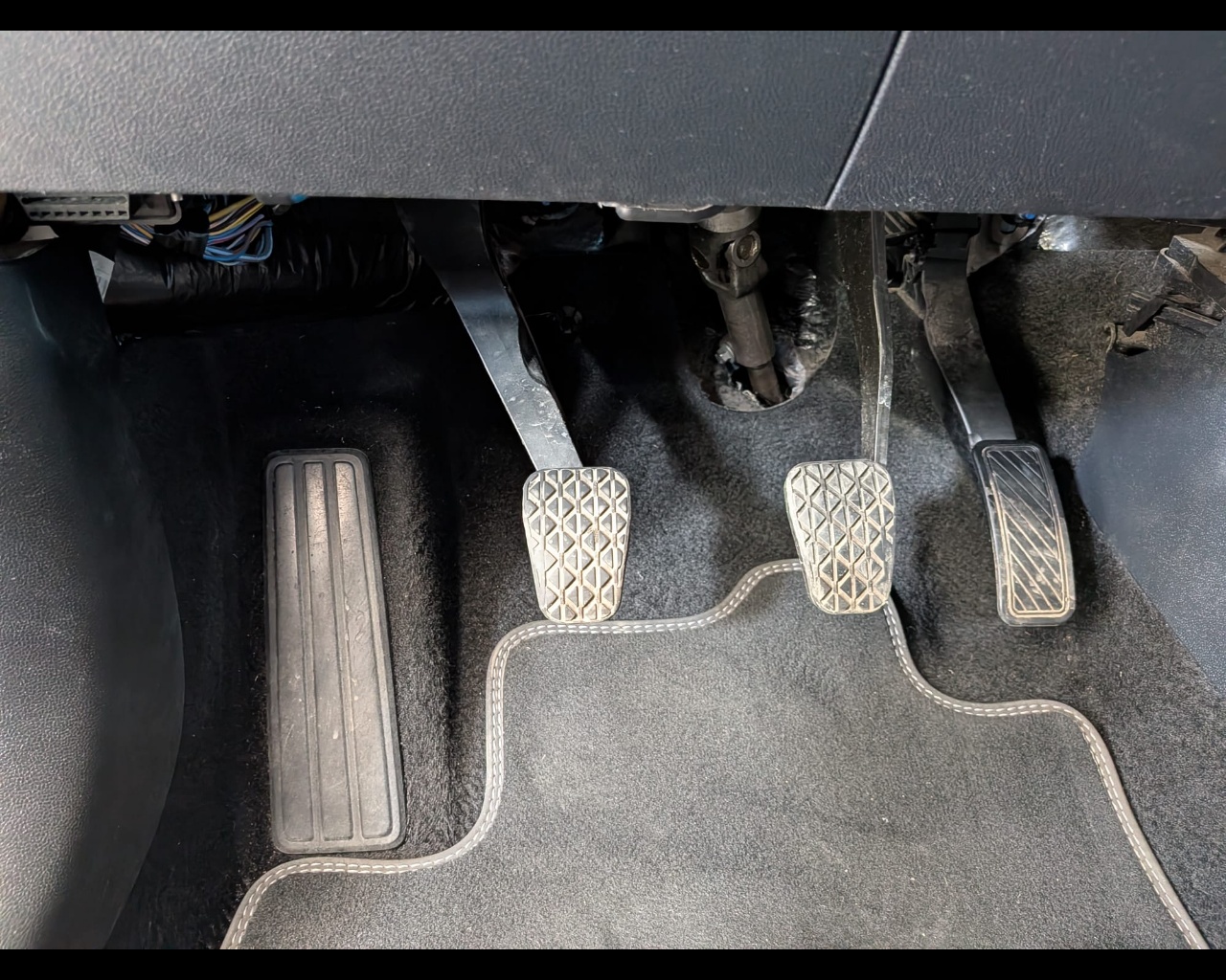 Foto FORD Puma 1.0 ecoboost h Titanium s&s 125cv