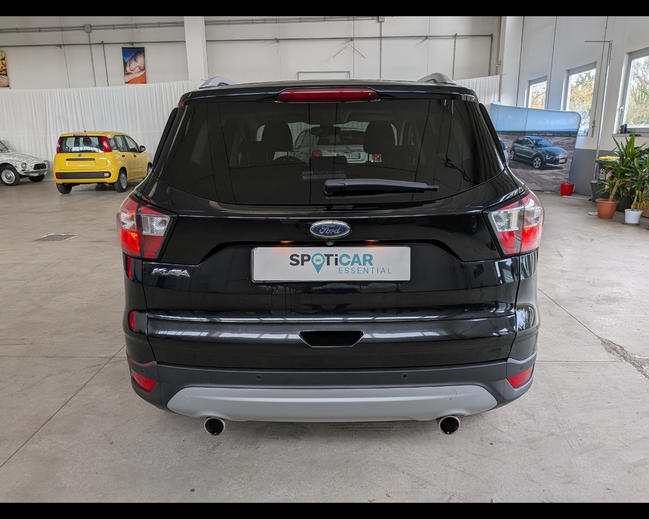 Foto FORD Kuga 1.5 tdci Titanium s&s 2wd 120cv