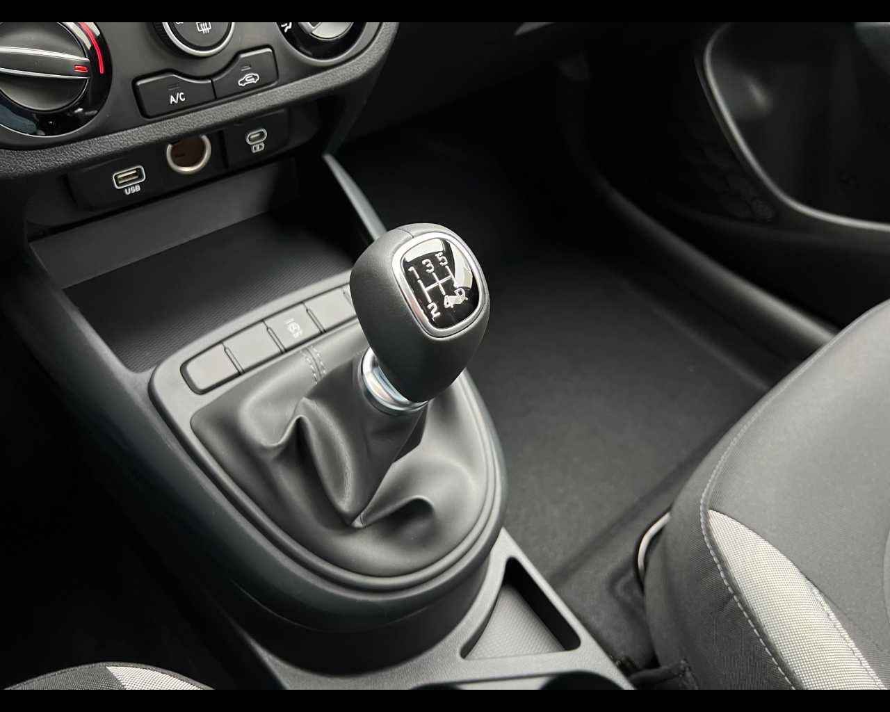 Hyundai i10 Nuovo Benzina i10 Rovigo
