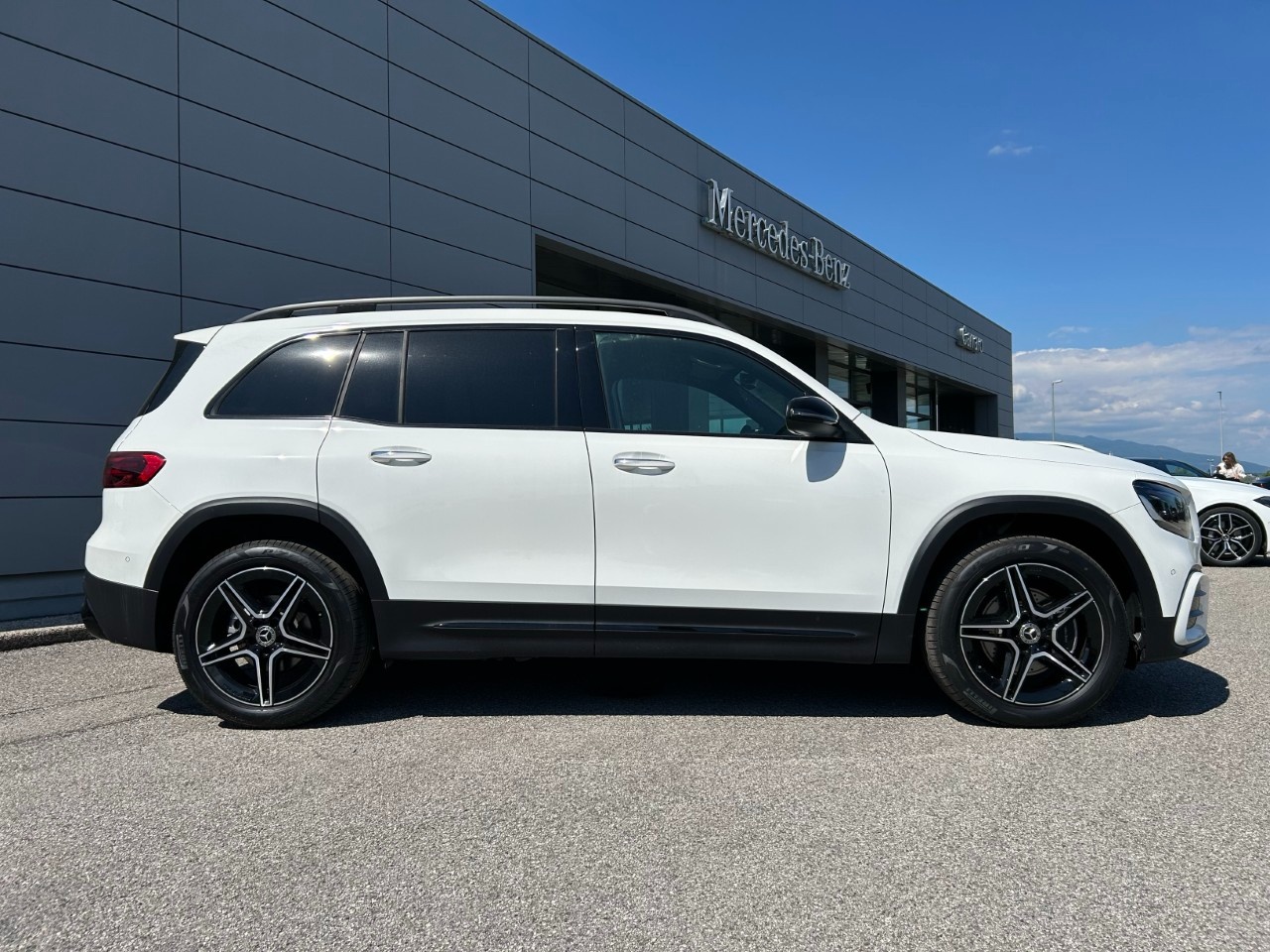 Mercedes GLB GLB 200 d 4Matic Automatic AMG Line ADVANCED PLUS - 8