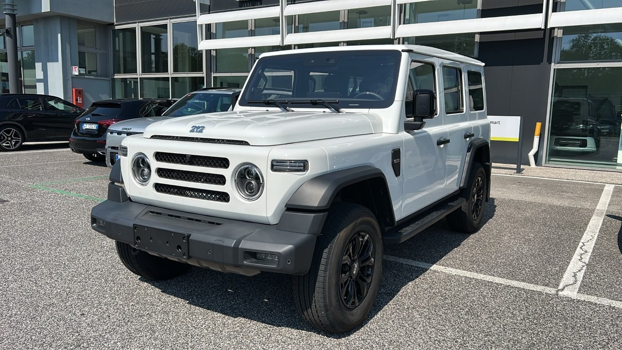 EMC EMC 212 212 Adventurer 2.0 TGDI 8AT 4WD 217cv - 2