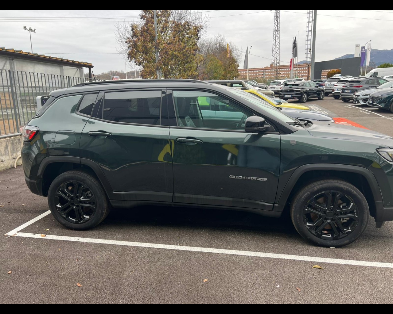 Foto JEEP Compass Plug-In Hybrid My25 North Star 1.3 Turbo T4 Phev 4xe At6 240cv