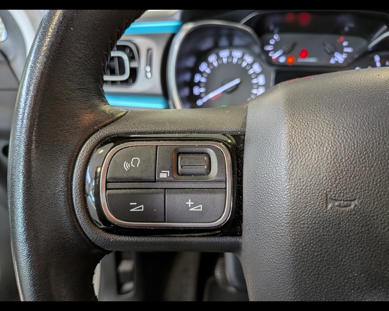 Foto CITROEN C3 1.5 bluehdi Feel s&s 100cv 6m