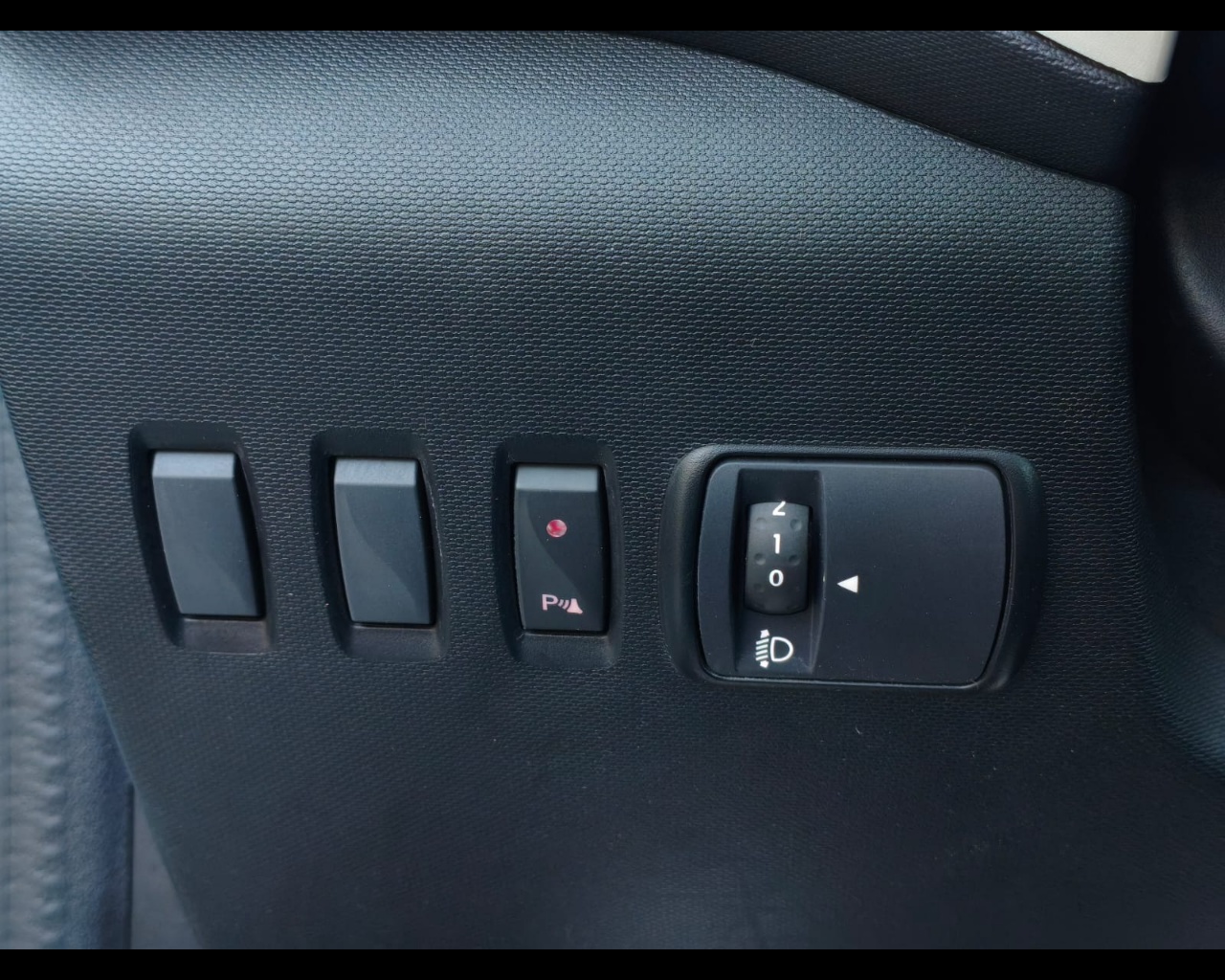 Foto RENAULT Twingo 1.0 sce Zen 65cv