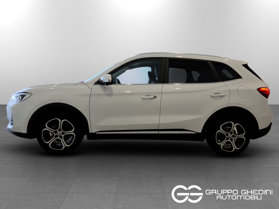 MG ZS 1.5 Comfort Benzina km0 - 1