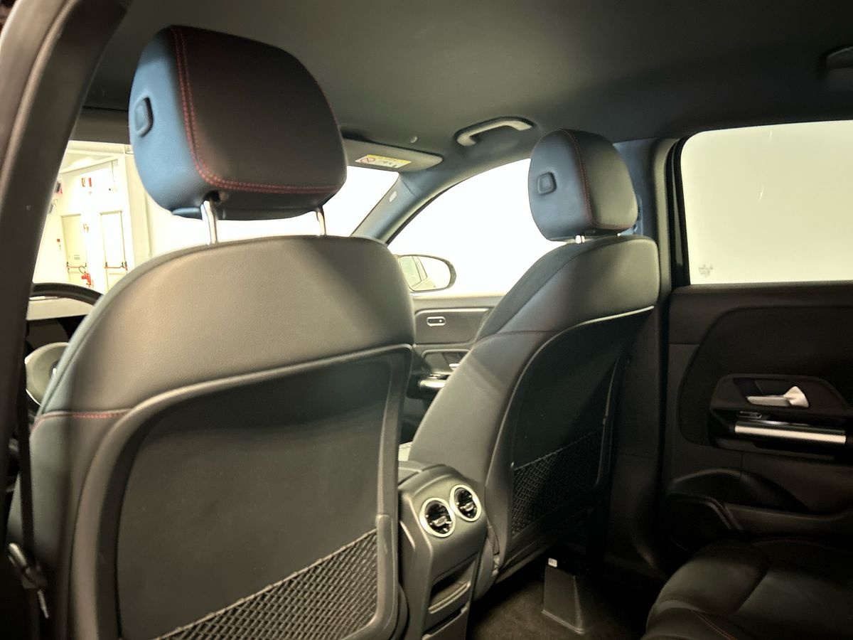 Mercedes GLA GLA 200 D Premium 8G-DCT - 18