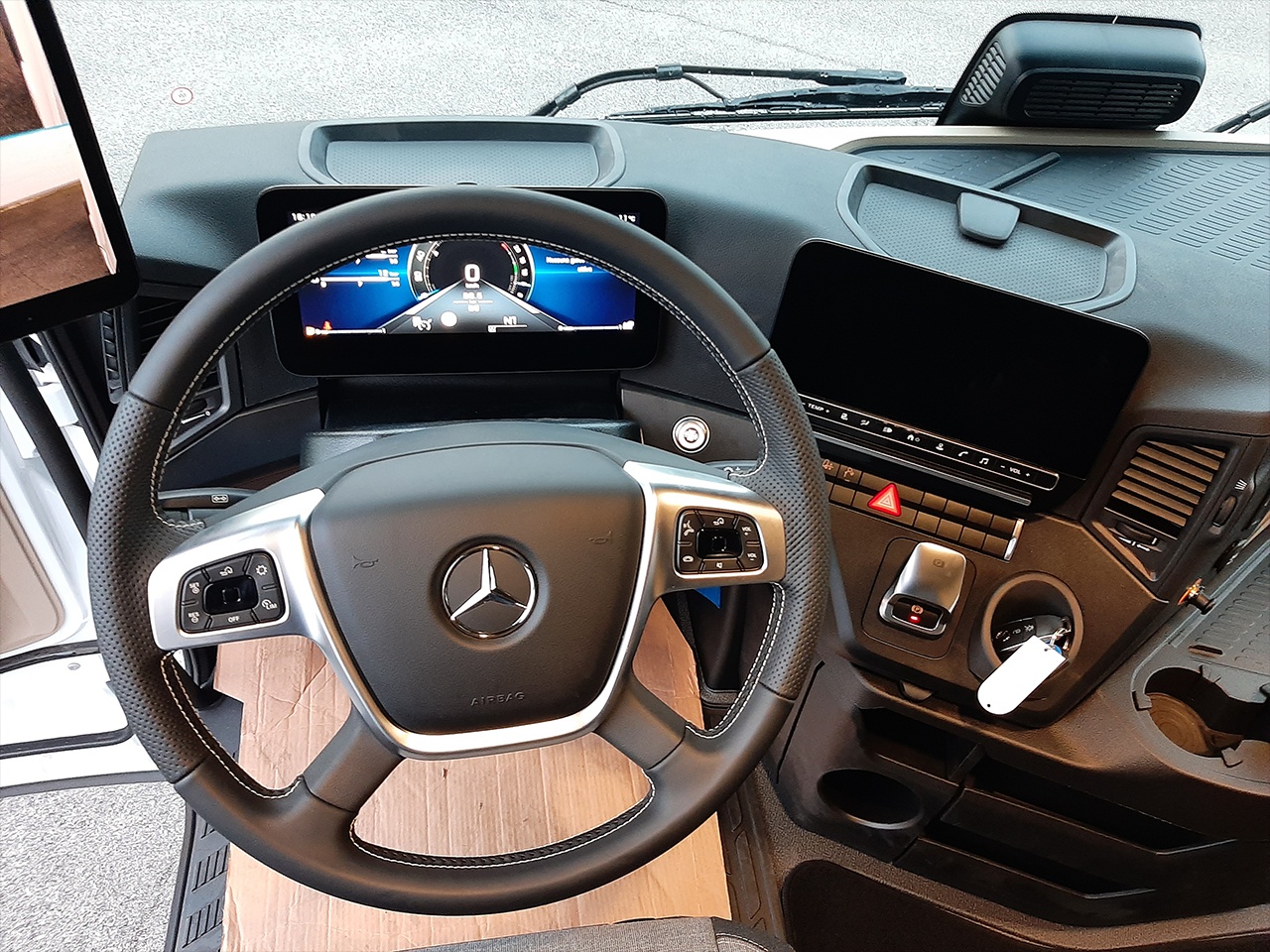 Mercedes Actros New Actros L ProCabin 1851 LS - 9