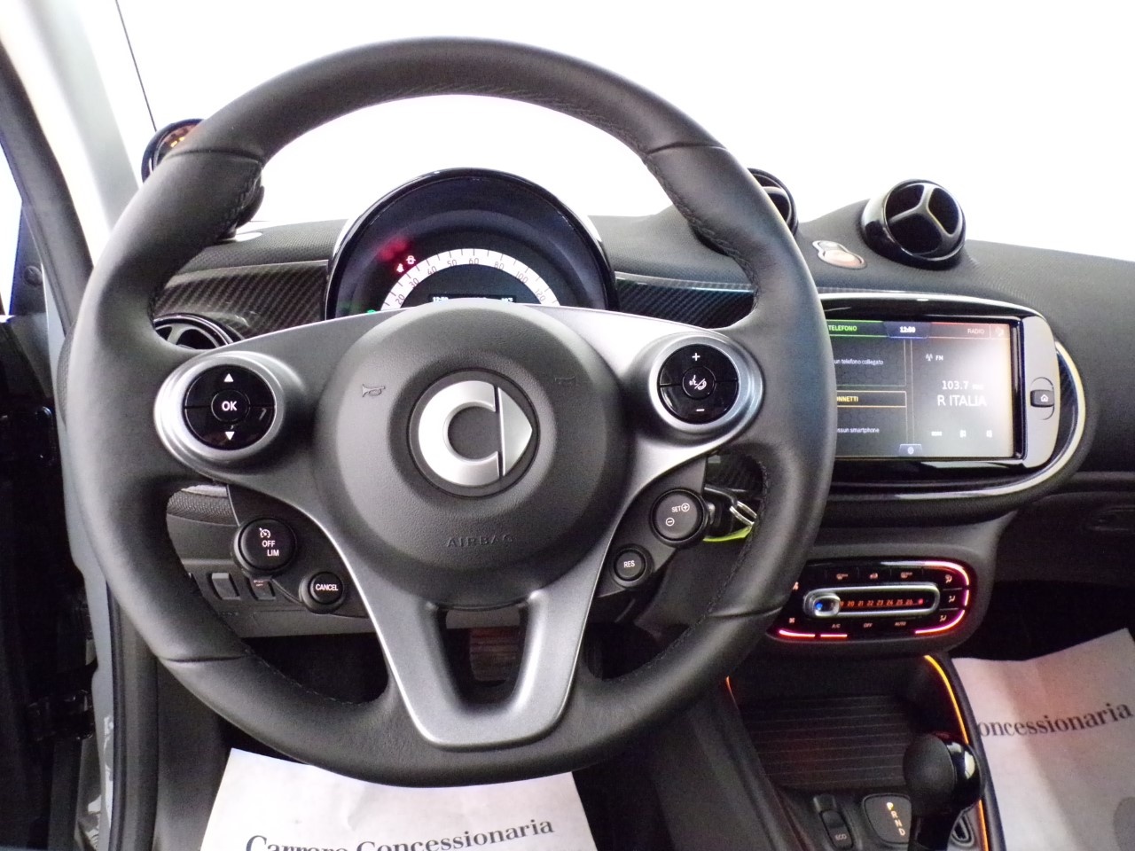 smart fortwo fortwo 22kW EQ racingrey - 15