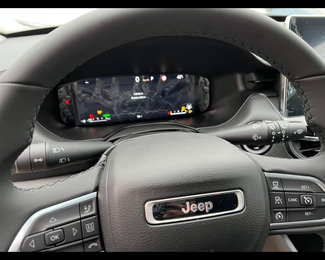 Foto JEEP Compass E-Hybrid My25 686  Alt15dct  1500