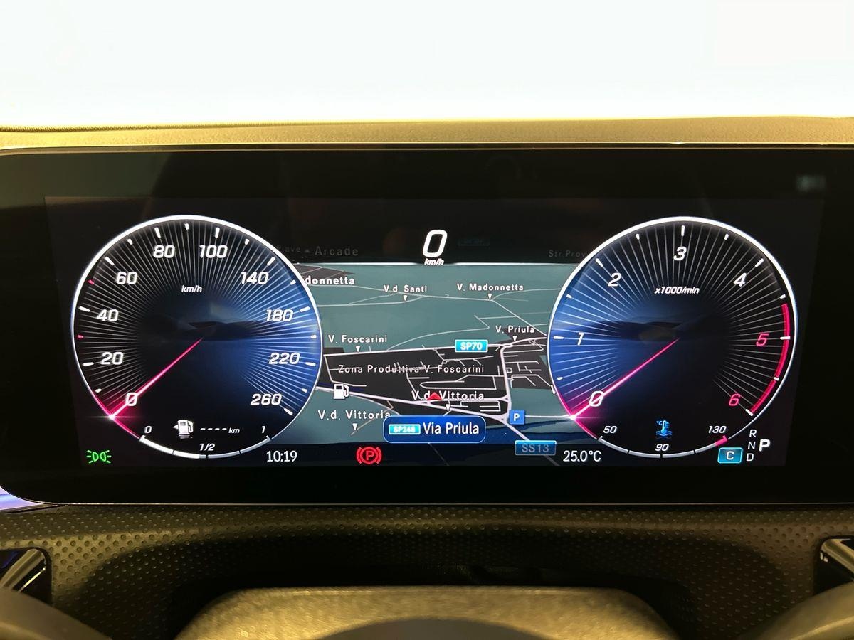Mercedes  Classe A 200 D AMG Line Advanced Plus Speedshift DCT AMG 8G - 12