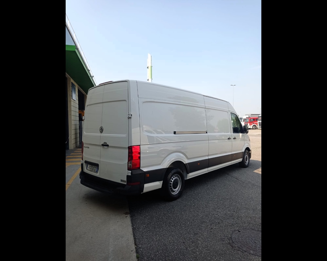 VOLKSWAGEN CRAFTER