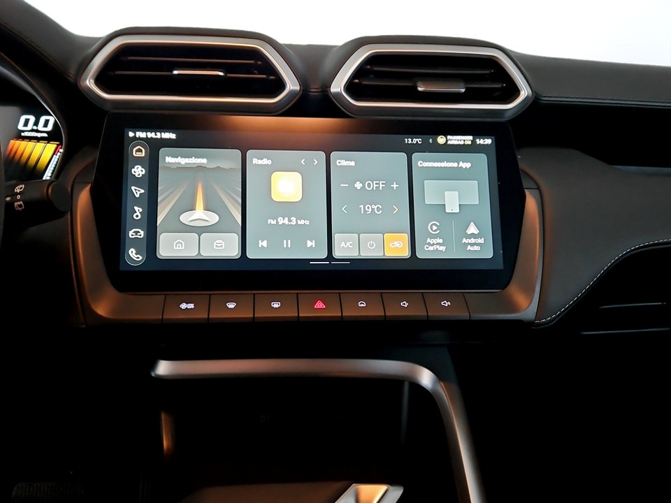 MG ZS 1.5 hybrid+ Luxury auto Ibrida usato - 9