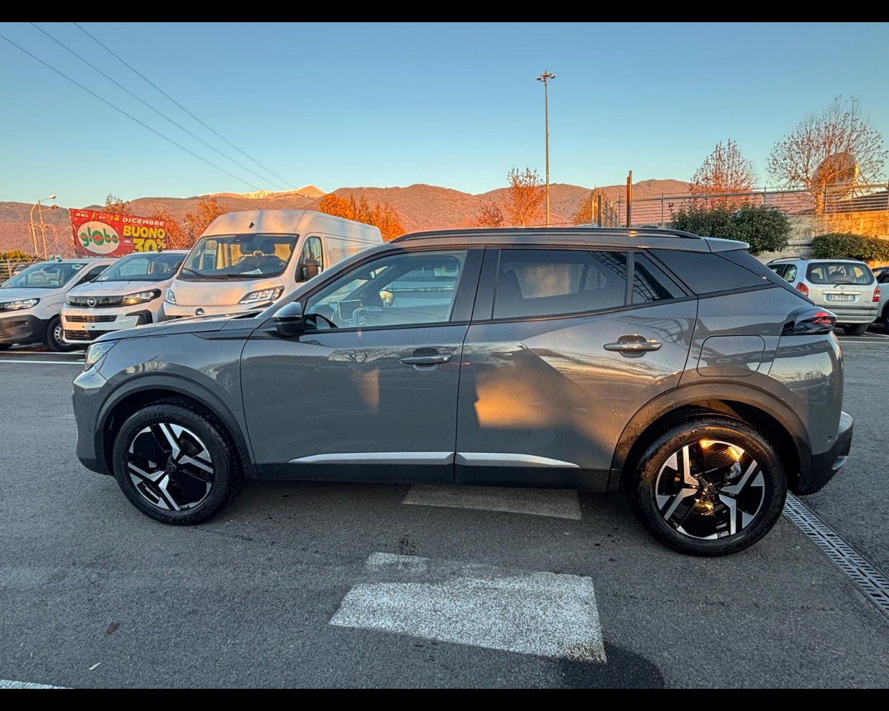 Foto PEUGEOT 2008 1.2 puretech Allure s&s 130cv eat8