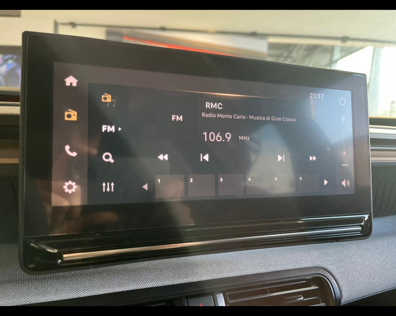 Foto CITROEN C3 Aircross 1.2 puretech turbo Plus 100cv