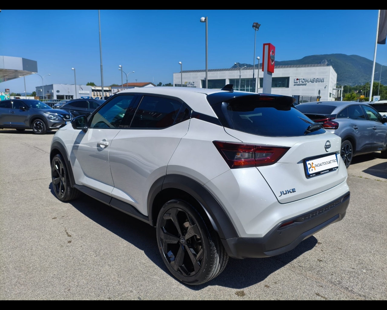 Foto NISSAN Juke 1.0 dig-t Tekna 114cv