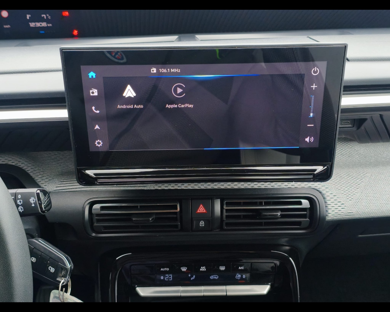 Foto CITROEN C3 1.2 puretech turbo Max 100cv s&s