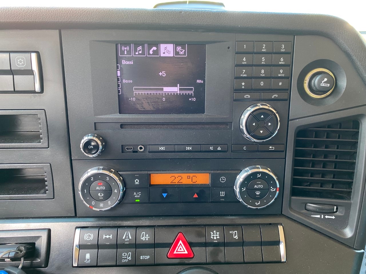 Mercedes Actros actros 1853 LS flat cab. Str.Sp.2,5 Euro VI - 32