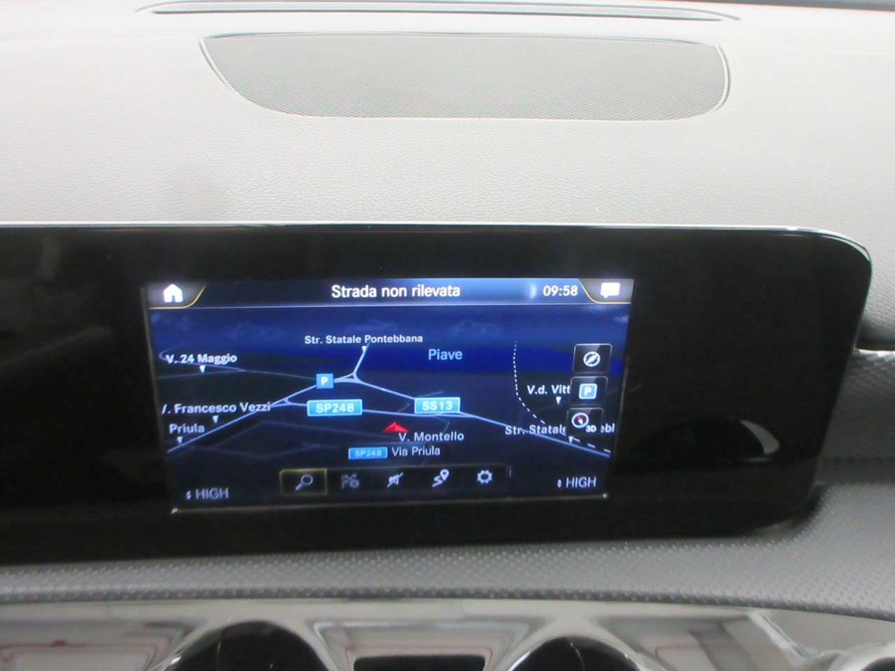 Mercedes Classe A Classe A 180 D Sport 8G-DCT - 16