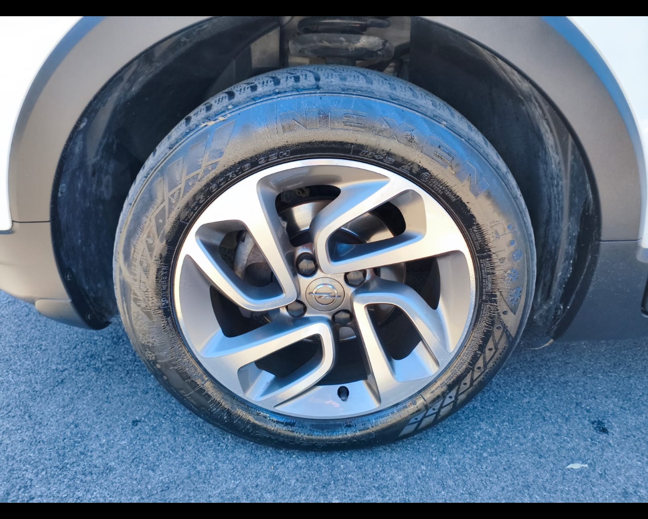 Foto OPEL Crossland X 1.5 ecotec Design Line s&s 102cv