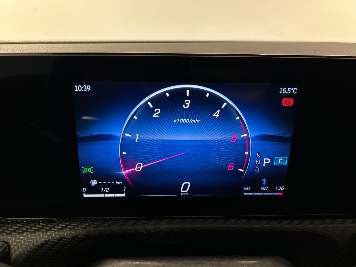 Mercedes  Classe A 180 D Advanced Speedshift DCT AMG 8G - 13