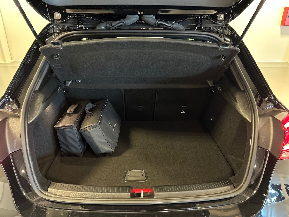 Mercedes Classe A Classe A 250 e EQ-POWER Premium 7G-DCT - 8