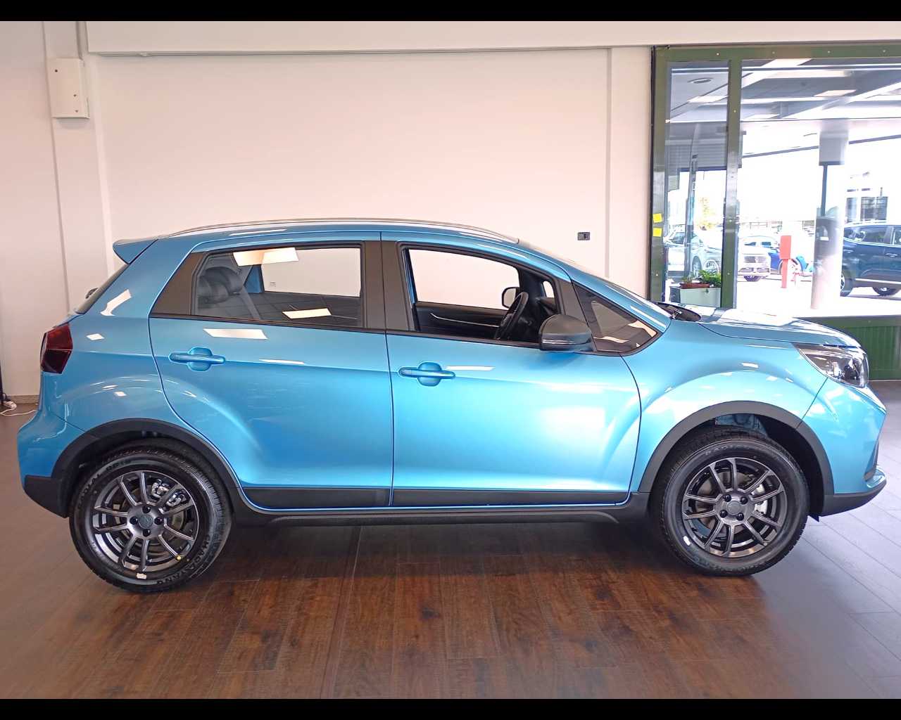 Emc Quattro Nuovo Benzina Quattro Este