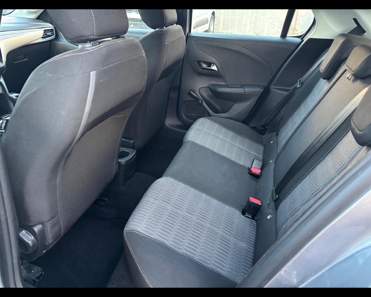 Foto OPEL Corsa 1.5 Edition s&s 100cv