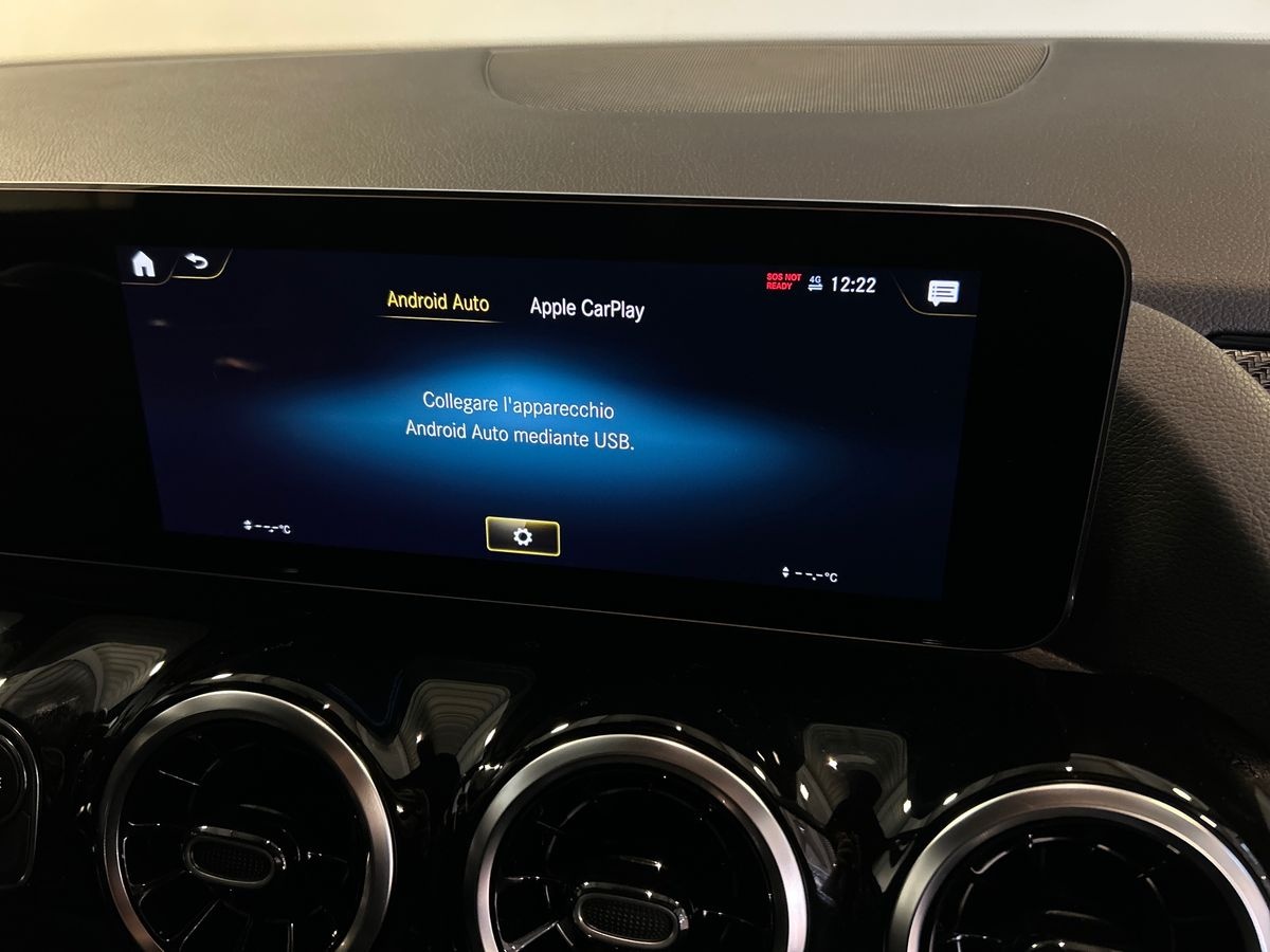 Mercedes GLA GLA 200 Premium 7G-DCT - 12