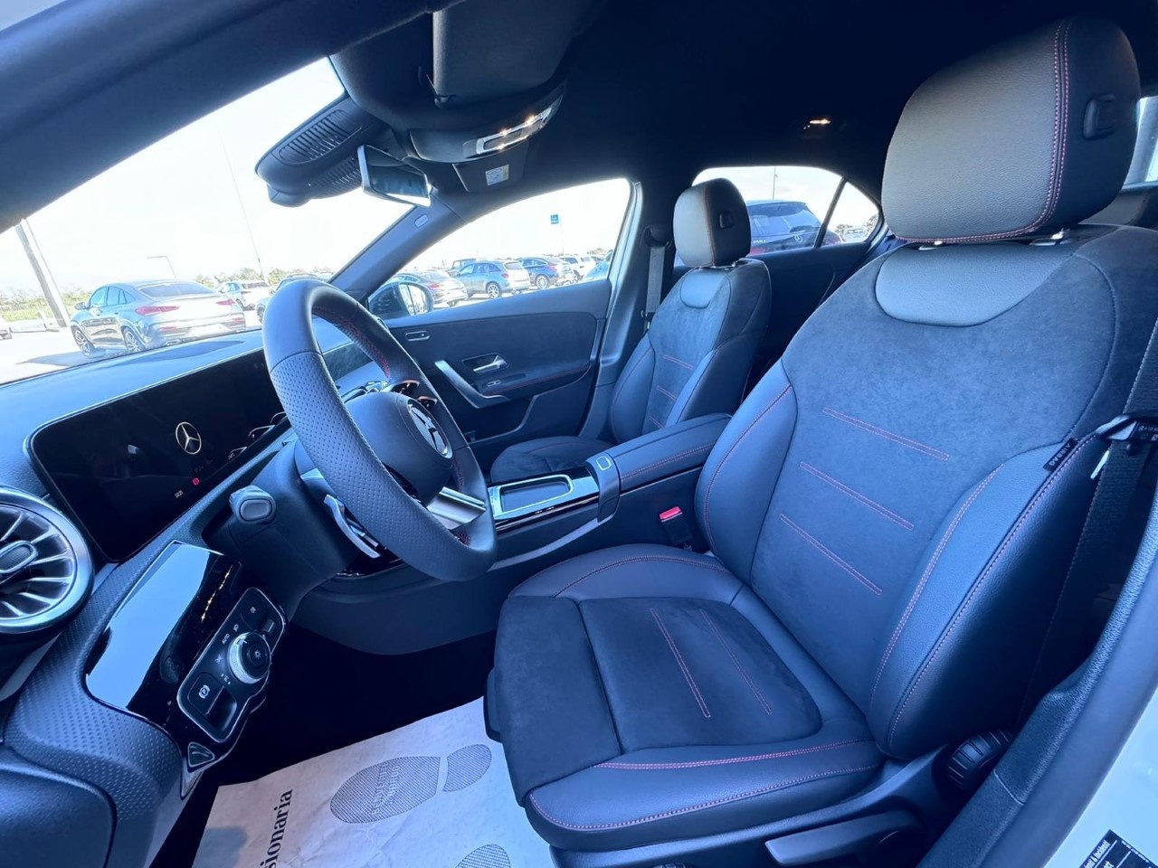 Mercedes Classe A Berlina Classe A 180 d Automatic Advanced Plus AMG Line - 9