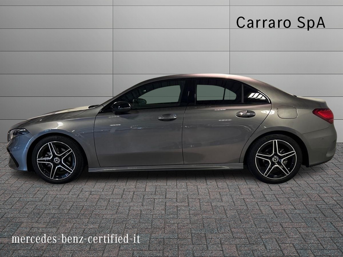 Mercedes Classe A Berlina Classe A 180 d Automatic AMG Line PREMIUM - 6