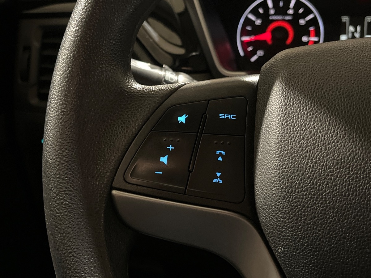 Mahindra KUV100 Usato 2025 KUV100 Cerea