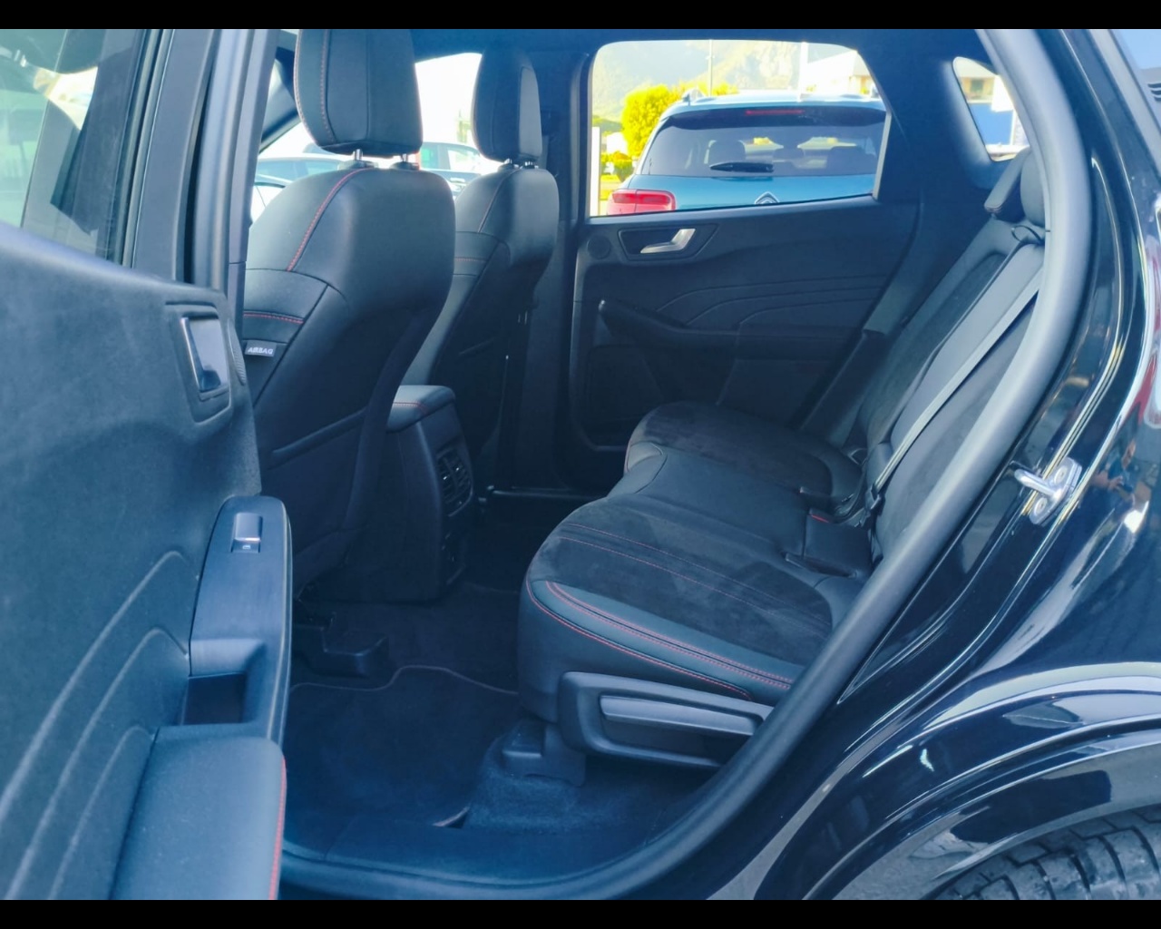 Foto FORD Kuga 2.5 full hybrid ST-Line X 2wd 190cv cvt