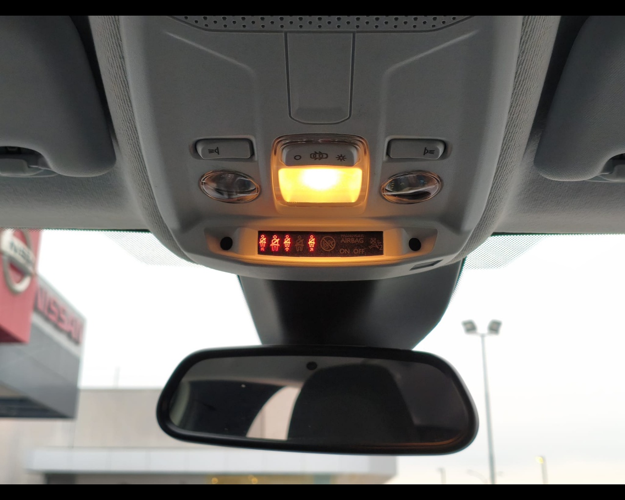 Foto PEUGEOT 208 1.5 bluehdi Allure Pack s&s 100cv