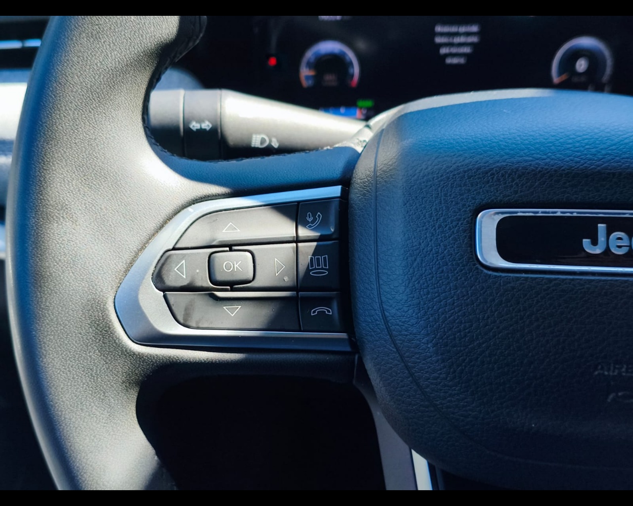 Foto JEEP Compass 1.5 turbo t4 mhev Longitude 2wd 130cv dct