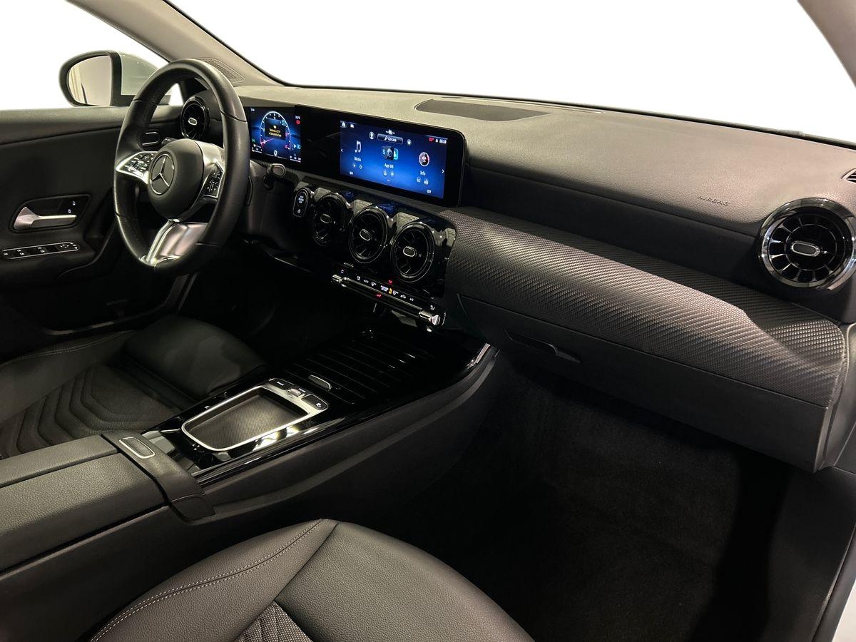 Mercedes  A 180 d Advanced auto - 15