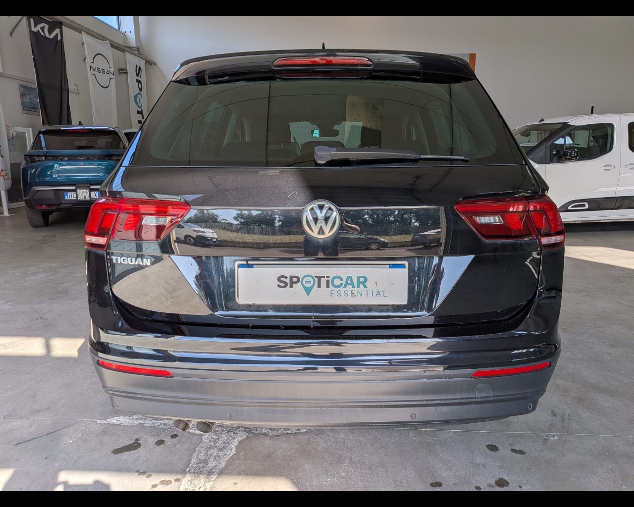 Foto VOLKSWAGEN Tiguan 2.0 tdi Business 150cv