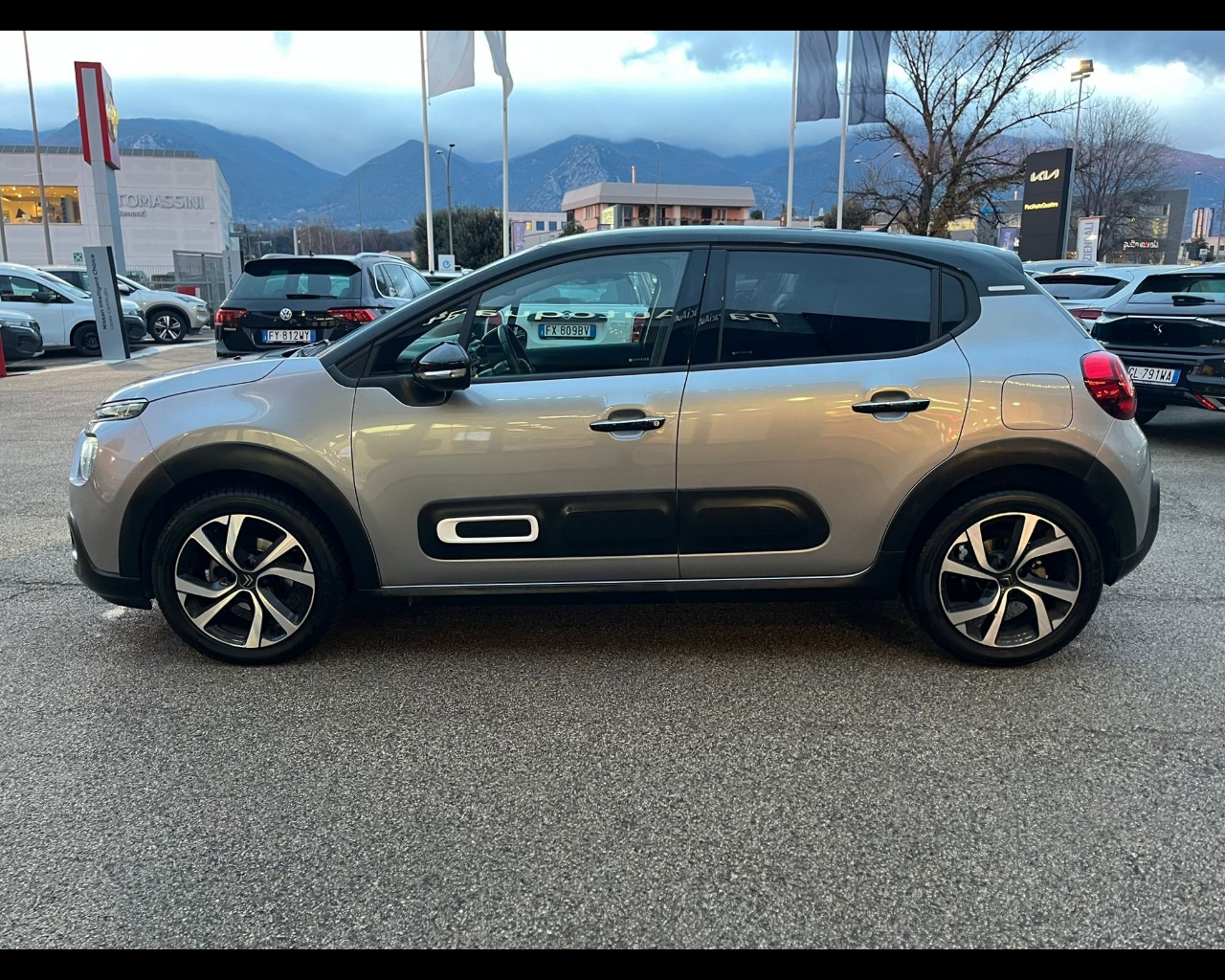 Foto CITROEN C3 1.2 puretech Shine Pack s&s 110cv 