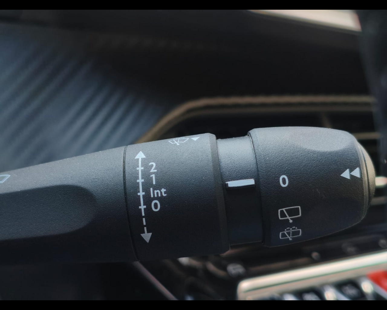 Foto PEUGEOT 208 1.2 puretech Active s&s 75cv